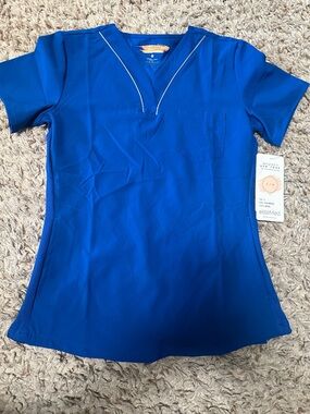 Women’s Royal Blue V-Neck Medical Scrub Top